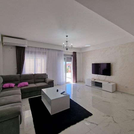 Ata Apartmani. Petrovac Ngoại thất bức ảnh