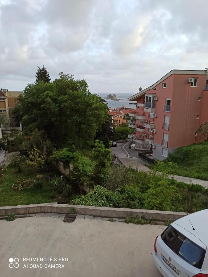 Ata Apartmani. Petrovac Ngoại thất bức ảnh