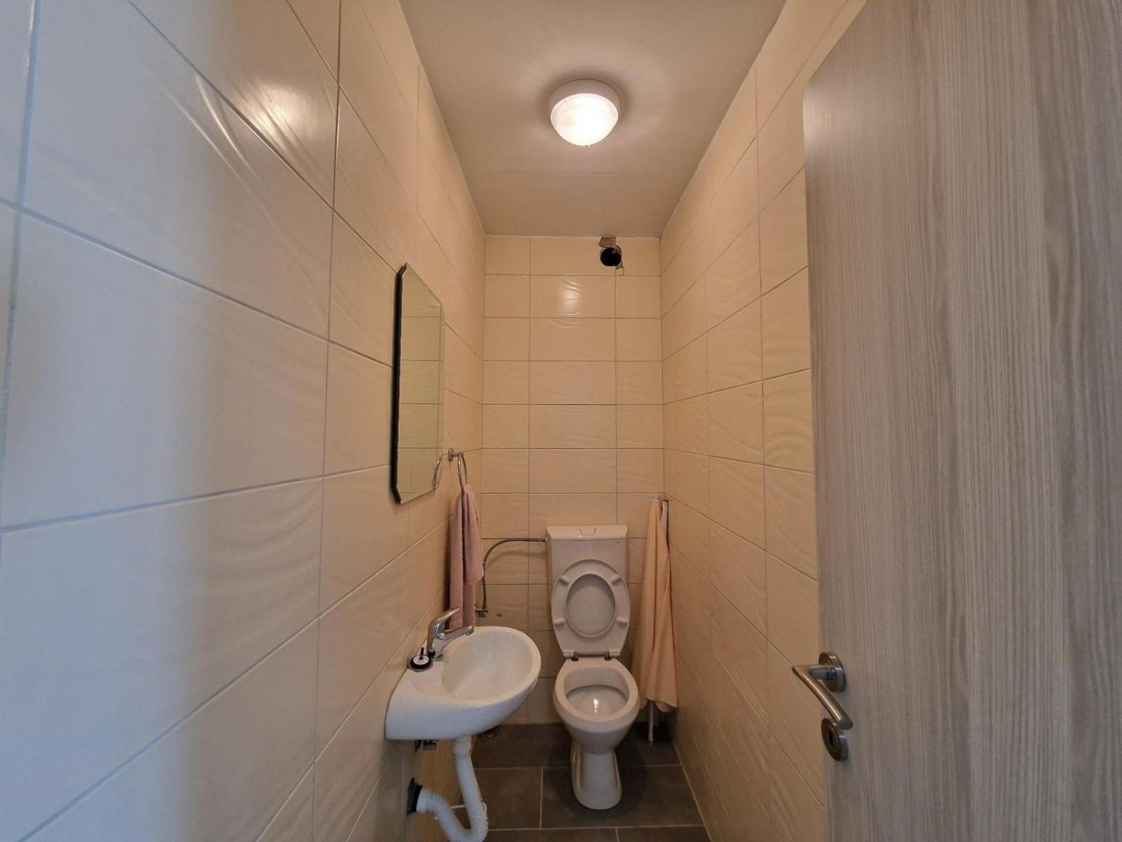 Ata Apartmani. Petrovac Ngoại thất bức ảnh